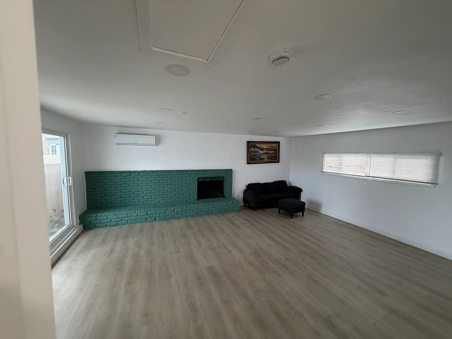 3 bed, 1415 sqft, $3,700 — Photo 1