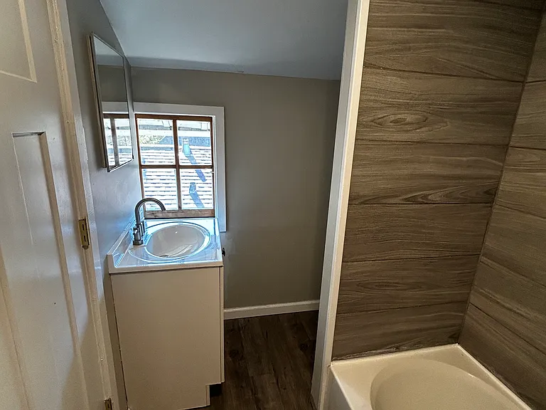 1822 N Sheridan Rd — Photo 8