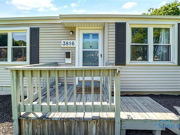 4th image of 3816 Orono Dr