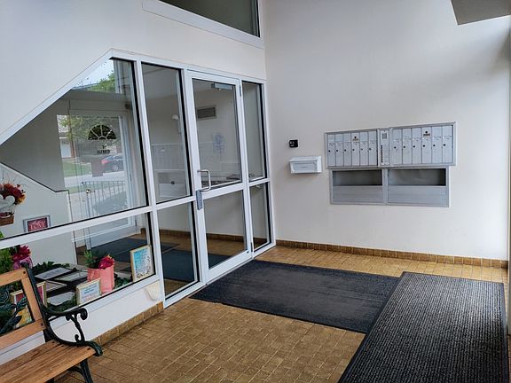 2nd image of 9620 S Komensky Ave APT 108