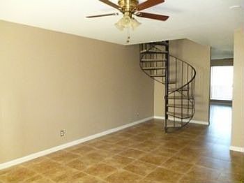 2nd image of 1425 W Desert Cove Ave