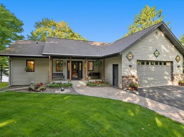 5006 8th Ave, Duluth, MN 55803