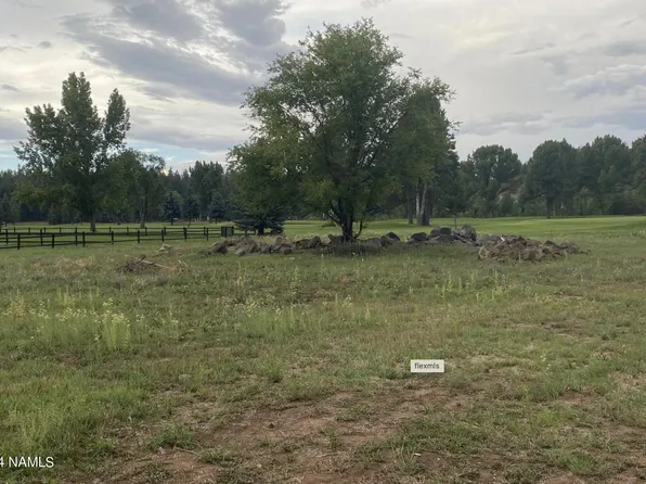 17800 S Hopi Rd, Munds Park, AZ 86017