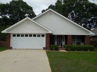 8302 Magnolia Village Dr N, Mobile, AL 36695