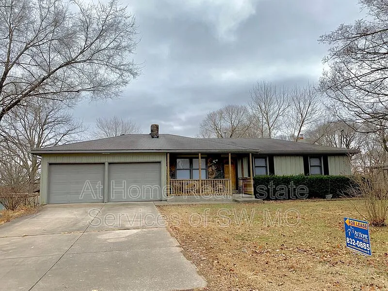 3516 S Linden Ave