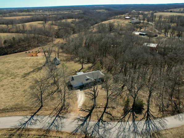 516 Reno Hollow Road, Spokane, MO 65754