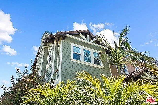 3976 Tilden Ave — Photo 29
