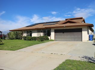 1576 Athol St, Bloomington, CA 92316