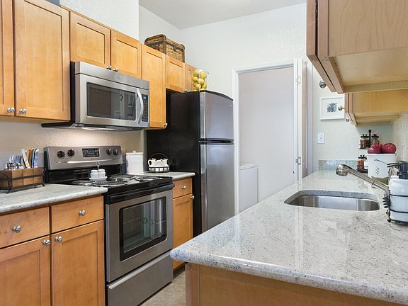 C Floor Plan-Kitchen