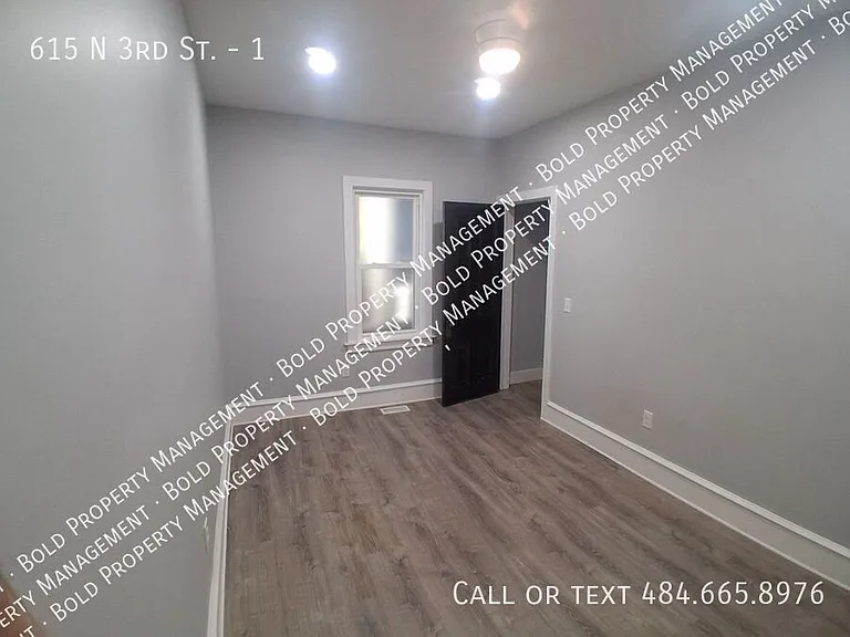 615 N 3rd St #1 — Photo 3