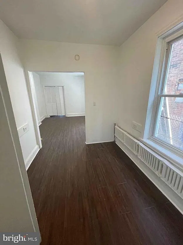 1 bed, 700 sqft, $1,100 — Photo 4