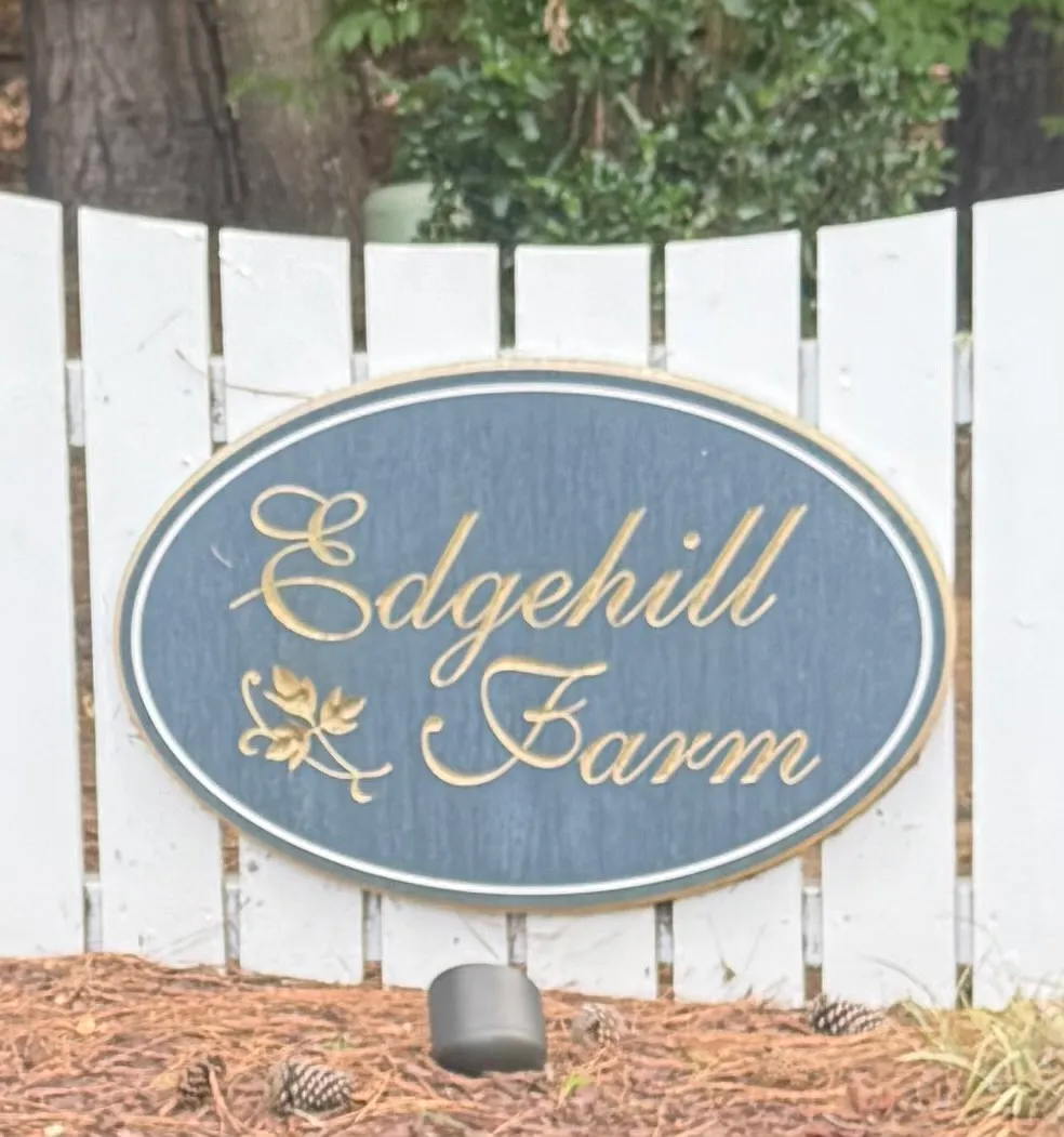2 bed, 2.5 bath, 1350 sqft, $1,900 — Photo 1