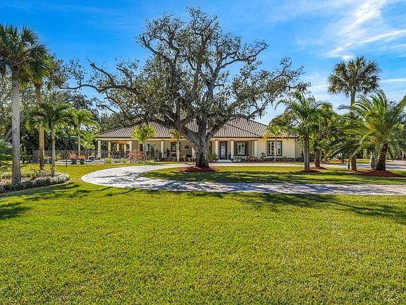 3rd image of 13835 N Indian River Dr
