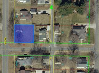 802 N 5th St, Vandalia, IL 62471