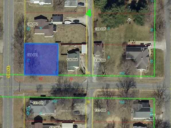 802 N 5th St, Vandalia, IL 62471