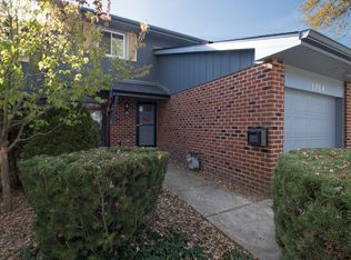 1014 Whitchurch Ct #1014, Wheaton, IL 60189
