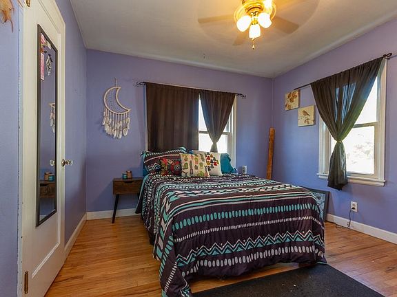5th image of 1820 N Algona St