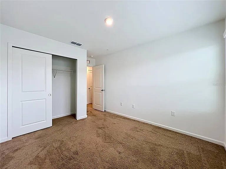 9848 Walkway Dr — Photo 34