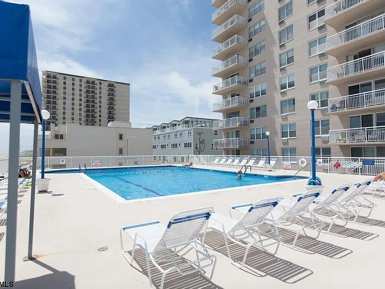 9400 Atlantic Ave #1116 — Photo 28
