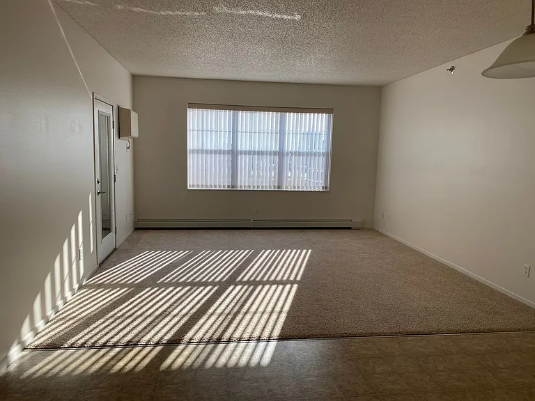 Old Orchard Apartments — Photo 43