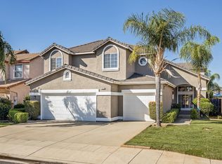 2722 Park Ave, Clovis, CA 93611