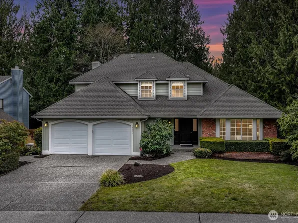 13821 176th Place NE, Redmond, WA 98052