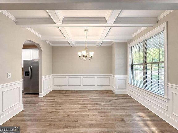 3rd image of 38 Canyon View Dr