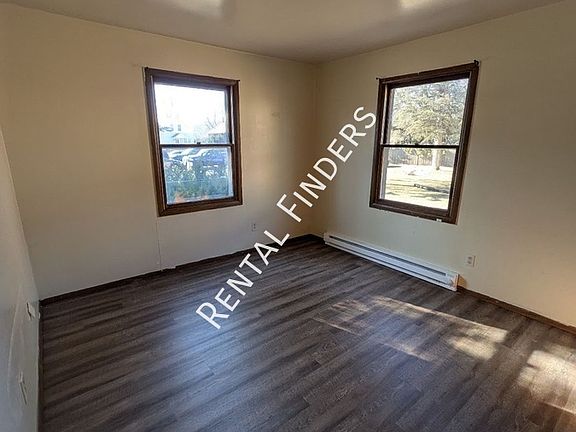 3rd image of 10 Cottage Row APT 1