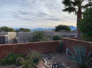 340 N Crescent Bell Dr, Green Valley, AZ 85614
