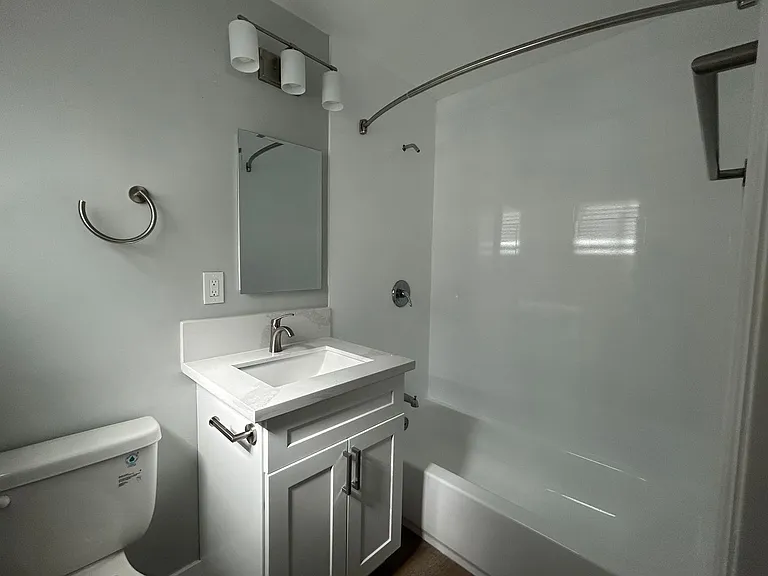 218 Chicago in Beautiful Huntington Beach! — Photo 21