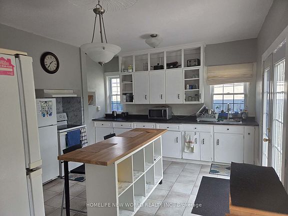 5th image of 19 Flindall St