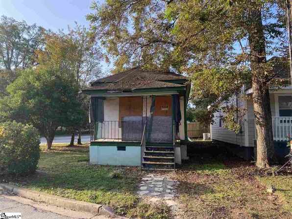 can i buy my parents foreclosed home