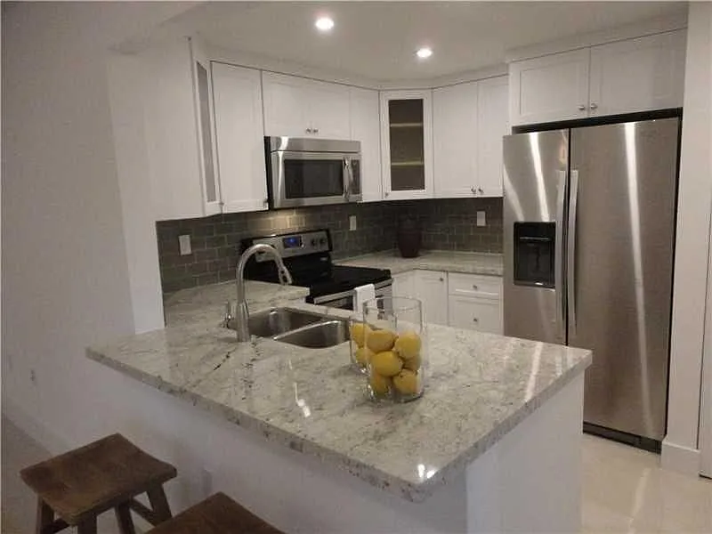 3 bed, 1192 sqft, $2,850 — Photo 1