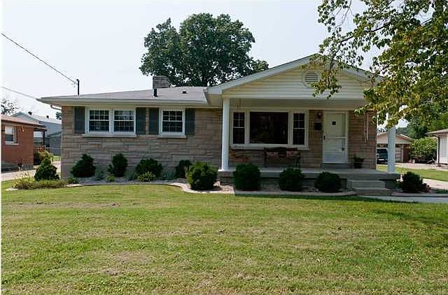 1st image of 7708 Poinsettia Dr