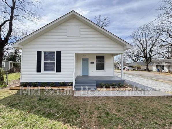 924 W 45th St, North Little Rock, AR 72118