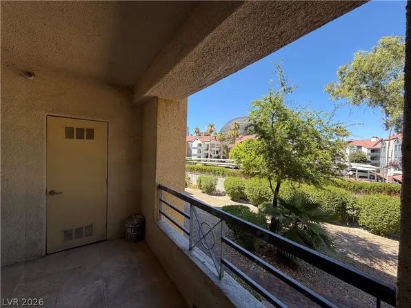 210 E Flamingo Rd Unit 126, Las Vegas, NV 89169