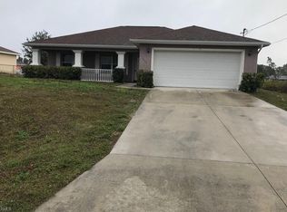 2610 38th St SW, Lehigh Acres, FL 33976