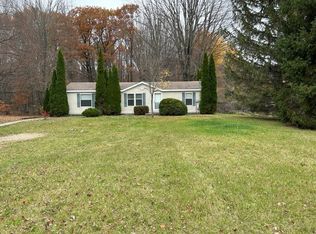 3514 Parker Rd, Gladwin, MI 48624