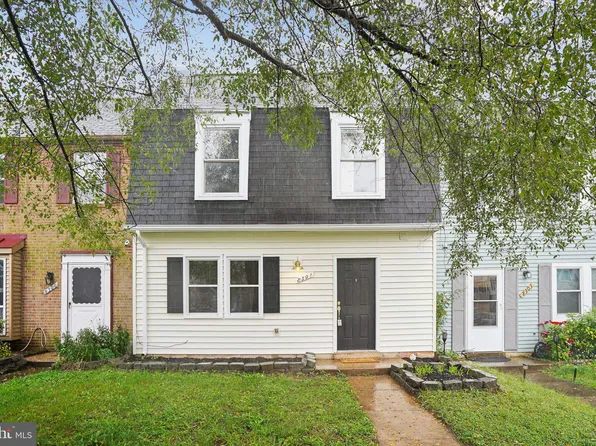 8301 Sunnyside Ct, Manassas Park, VA 20111