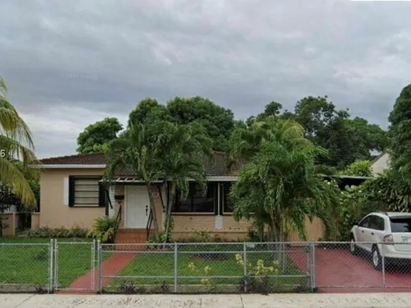 50 E 44th St, Hialeah, FL 33013