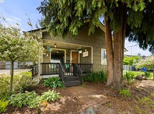 402 Fishers Ln, Kelso, WA 98626