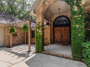 211 Elliott Rd, Mary Esther, FL 32569