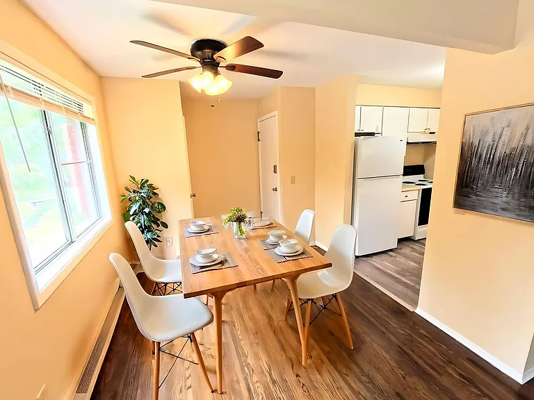 138-154 Woodhill Dr — Photo 42