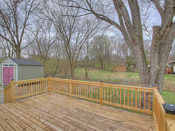 3rd image of 106 Woodland Ct
