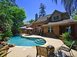 6 Crested Point Pl, Spring, TX 77382