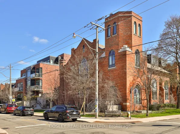 245 Perth Ave #103, Toronto, ON M6P 3X9