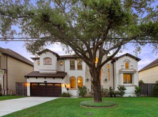 4902 Maple St, Bellaire, TX 77401