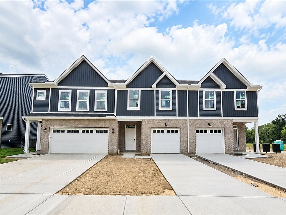 1st image of 2761 Forest Haven Dr #42