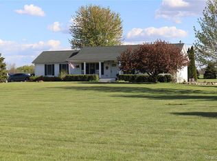 4752 Beard Rd, Byron, MI 48418