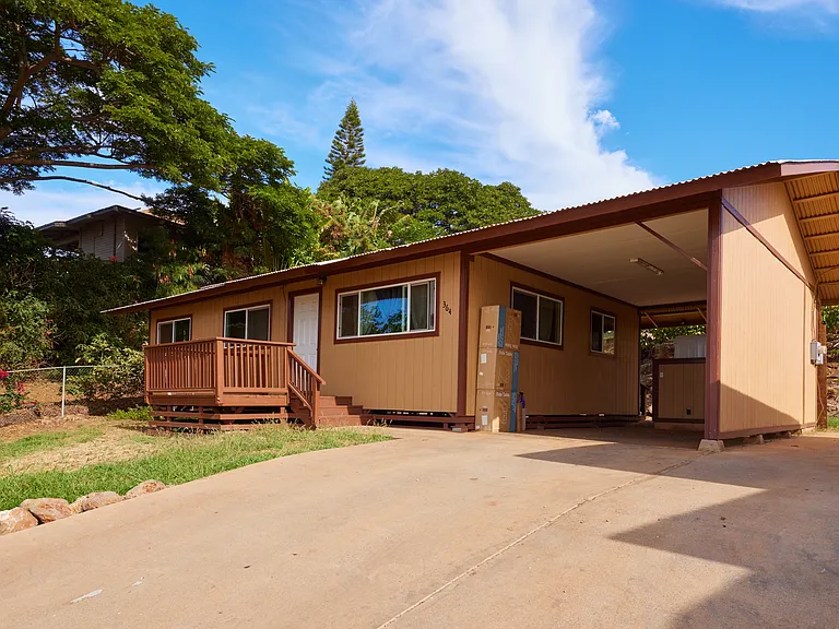 364 Auhana Rd — Photo 2
